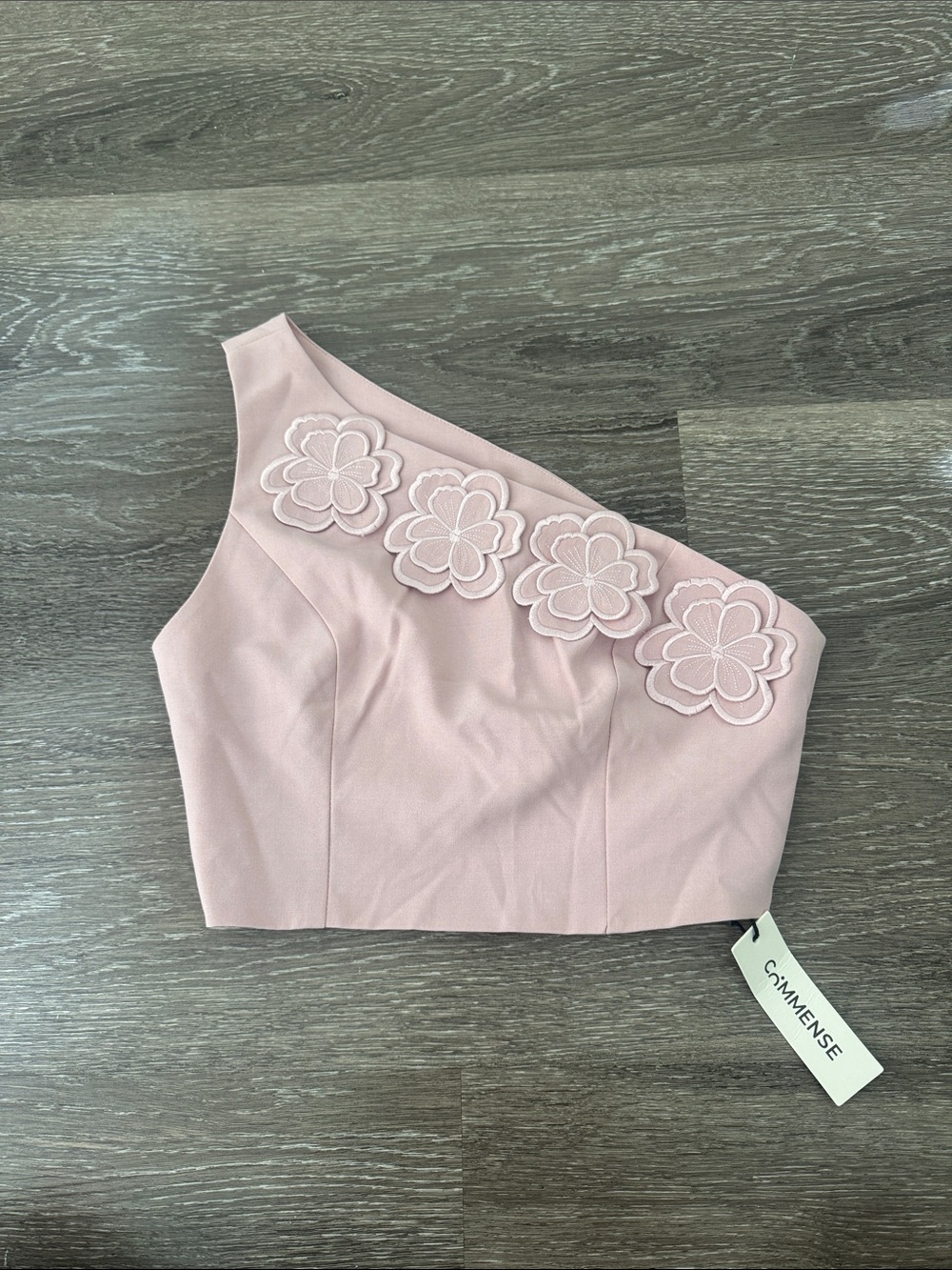 Commense Pale Pink One-Shoulder Floral Appliqué Crop Top NWT Size extra small